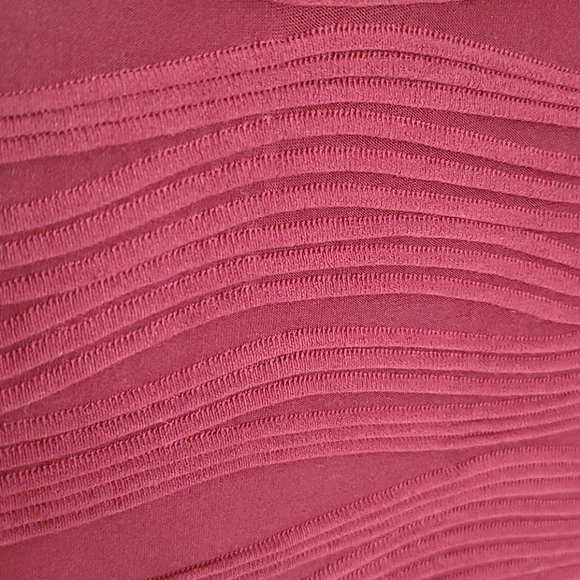 Beautiful Ribbed Dress - Picture 2 of 3